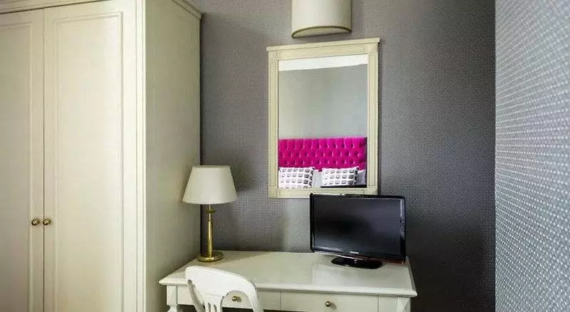 酒店 Room Mate Luca