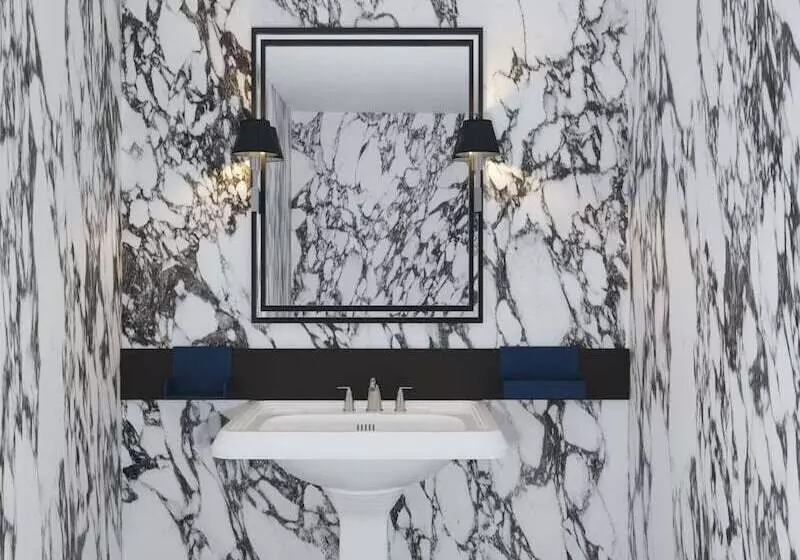 酒店 Room Mate Luca