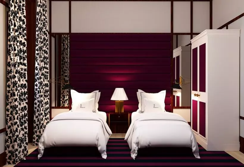 酒店 Room Mate Luca