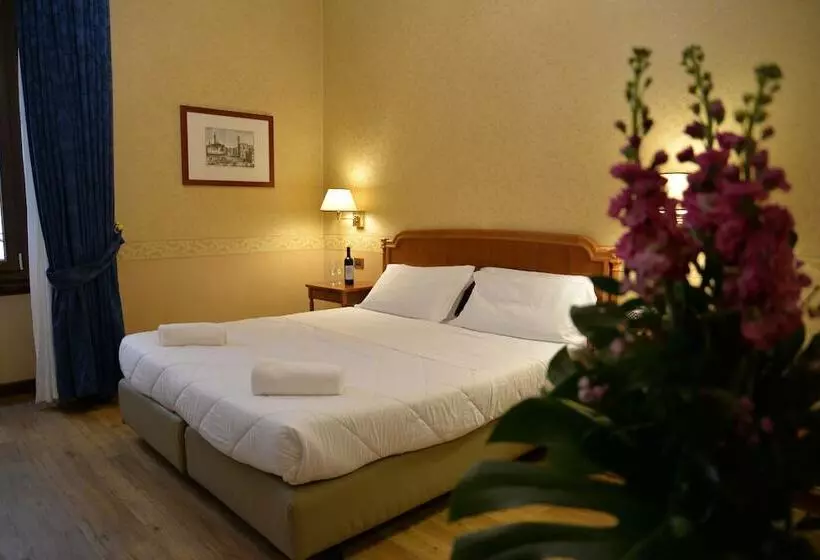 Hotel Strozzi Palace