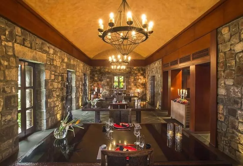 هتل The Oberoi Beach Resort, Mauritius