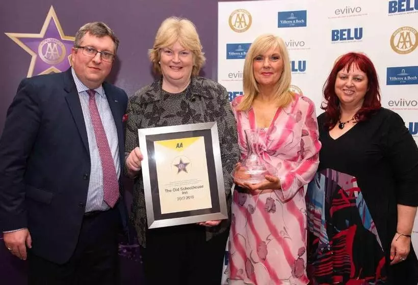 فندق The Old Schoolhouse Inn