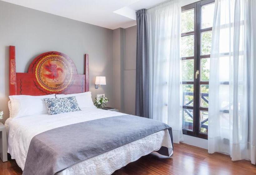 Hotel The Park Derio