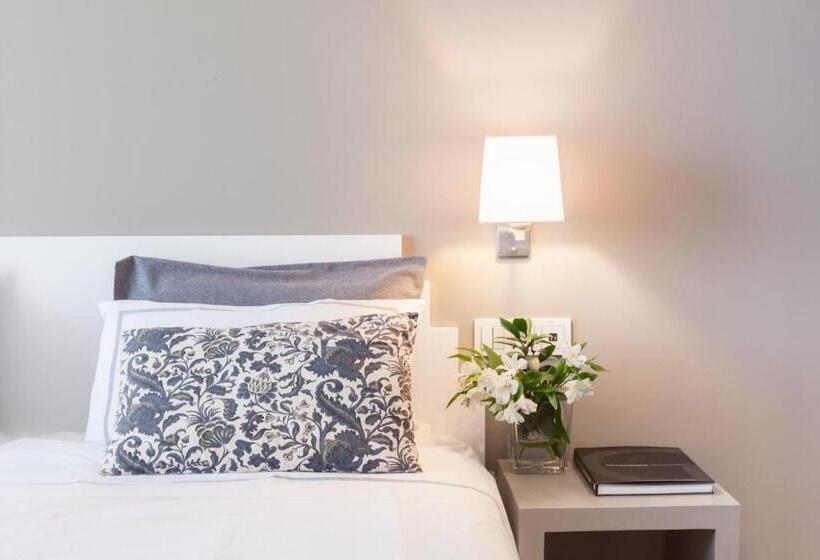 Hotel The Park Derio