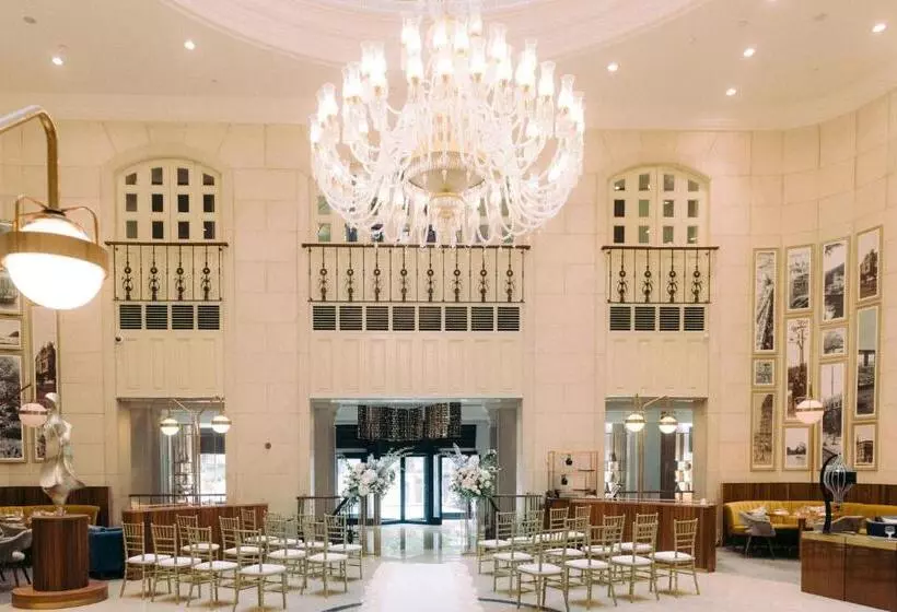 ホテル The Ritzcarlton, Budapest