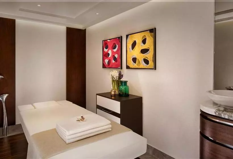 ホテル The Ritzcarlton, Budapest