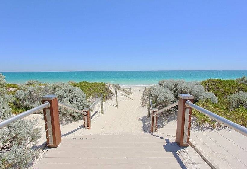 Quality Resort Sorrento Beach