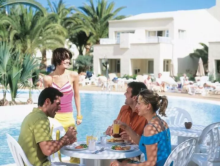 Hotel Riu Oliva Beach Resort - All Inclusive