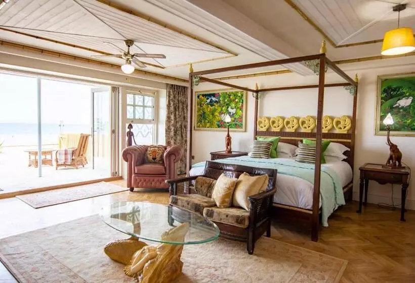 ベッドアンドブレックファースト Tolcarne Beach Colonial Restaurant And Rooms