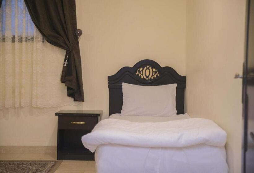酒店 Al Eairy Apartment Alqaseem 4