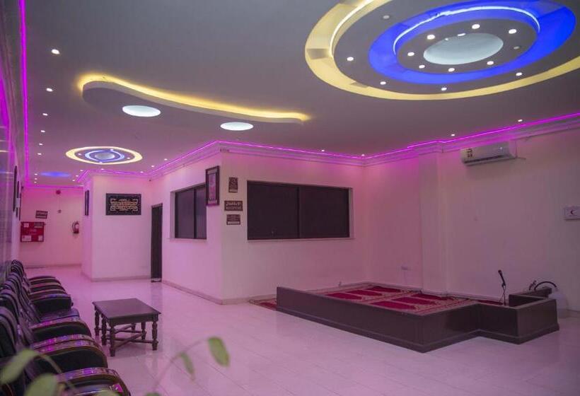 酒店 Al Eairy Apartment Alqaseem 4