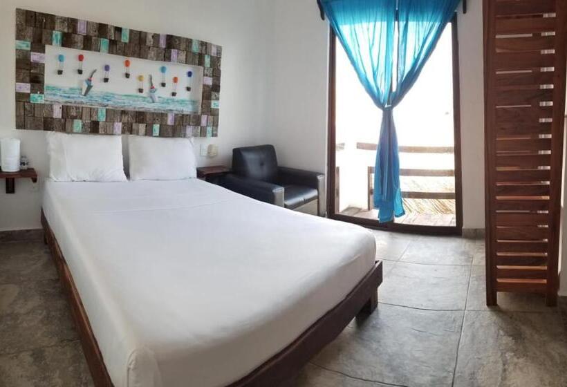 فندق Blue Reef Frente Al Mar