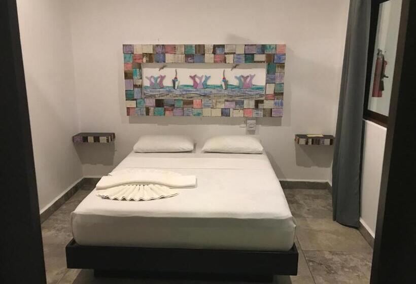 فندق Blue Reef Frente Al Mar