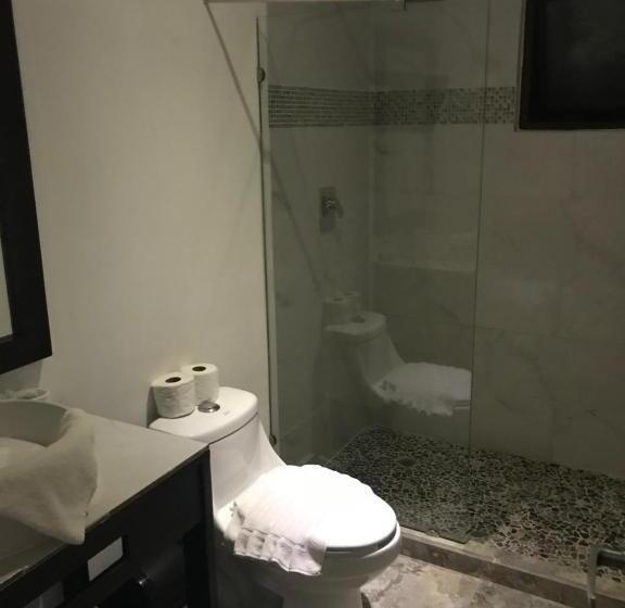 فندق Blue Reef Frente Al Mar