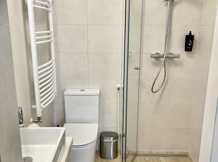 בית מלון כפרי Christina Residence