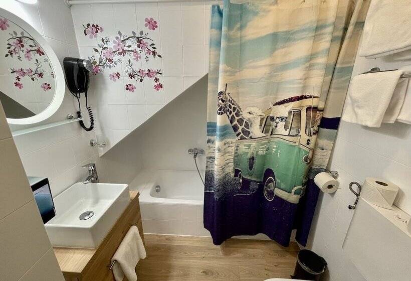 בית מלון כפרי Christina Residence