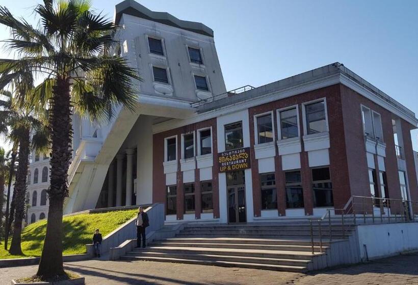 Mimino Apartment Deluxe First Line