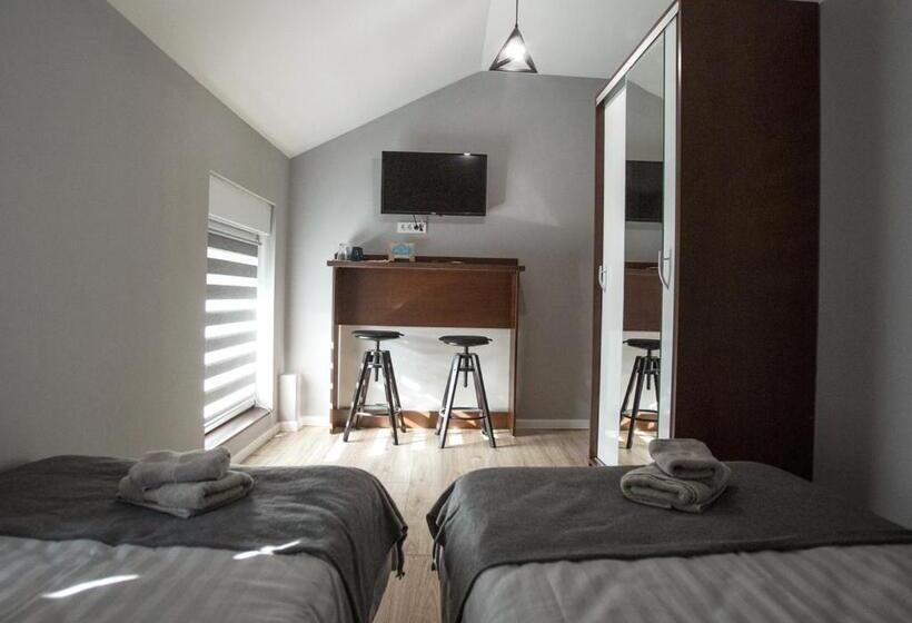 پانسیون Apartmani Zrenjanin