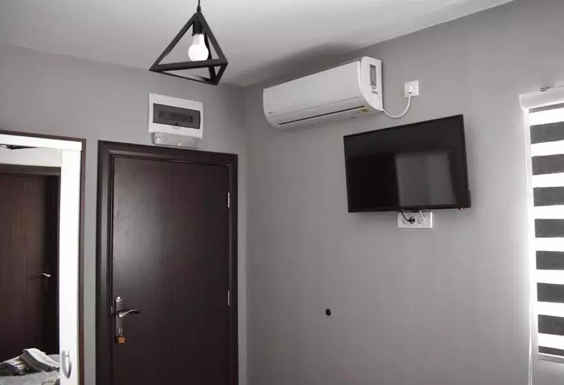 پانسیون Apartmani Zrenjanin