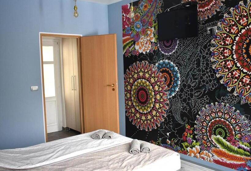 پانسیون Apartmani Zrenjanin