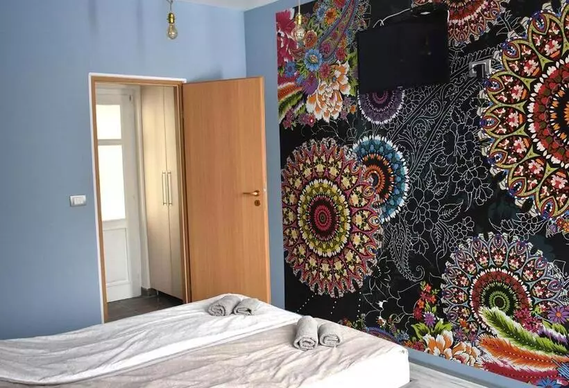 پانسیون Apartmani Zrenjanin