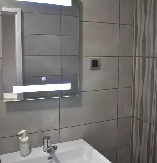 پانسیون Apartmani Zrenjanin