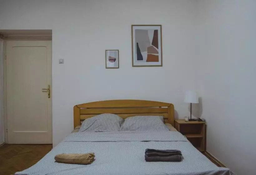 پانسیون Central Station Private Rooms