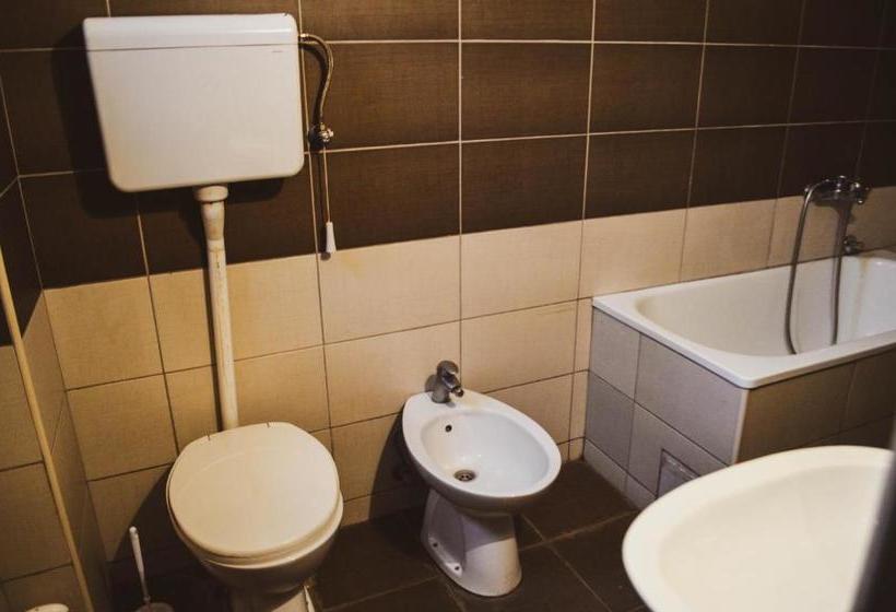 پانسیون Central Station Private Rooms