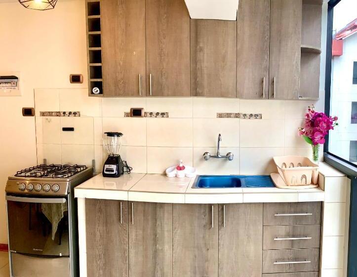 Пансион Cusco Magico 2   Aparthotel Condominio Las Torres Kayser Ii