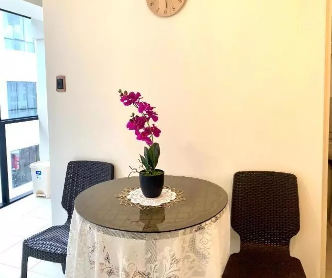 ペンション Cusco Magico 2   Aparthotel Condominio Las Torres Kayser Ii