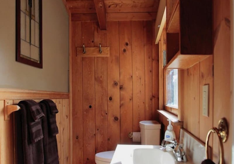 هاستل Silver Pines Lodge