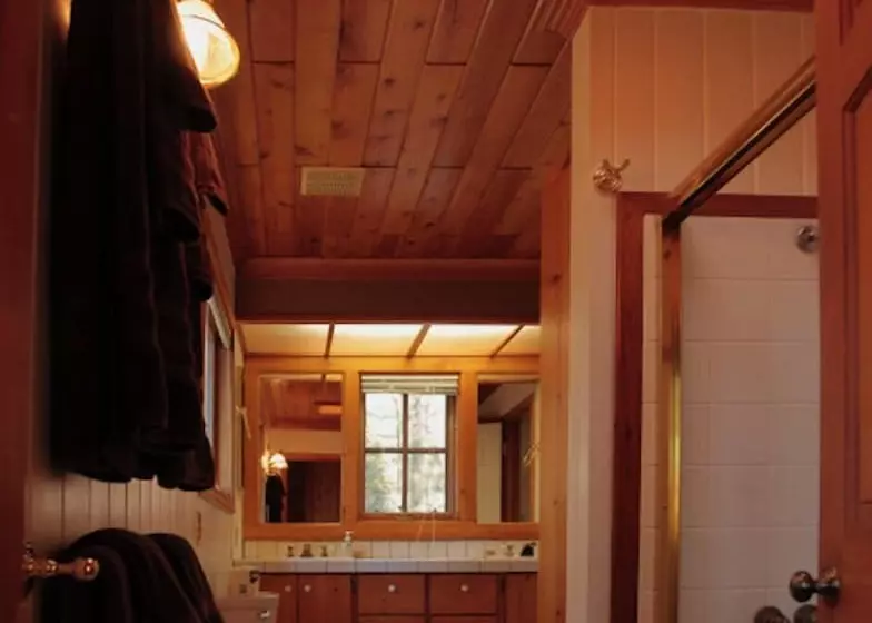 Retkeilymaja Silver Pines Lodge