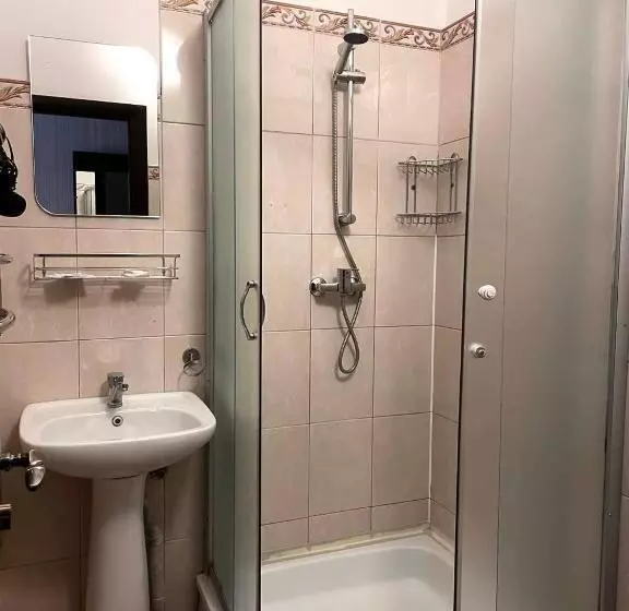 Apart Hotel City Center Contrabas