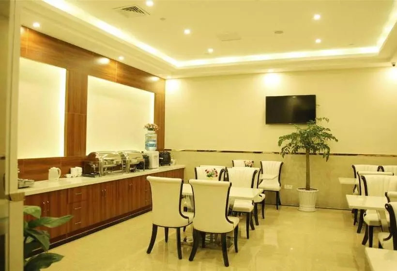 Hotelli Greentree Inn Jiangsu Yangzhou Gaoyou Tonghu Road Beihai Express