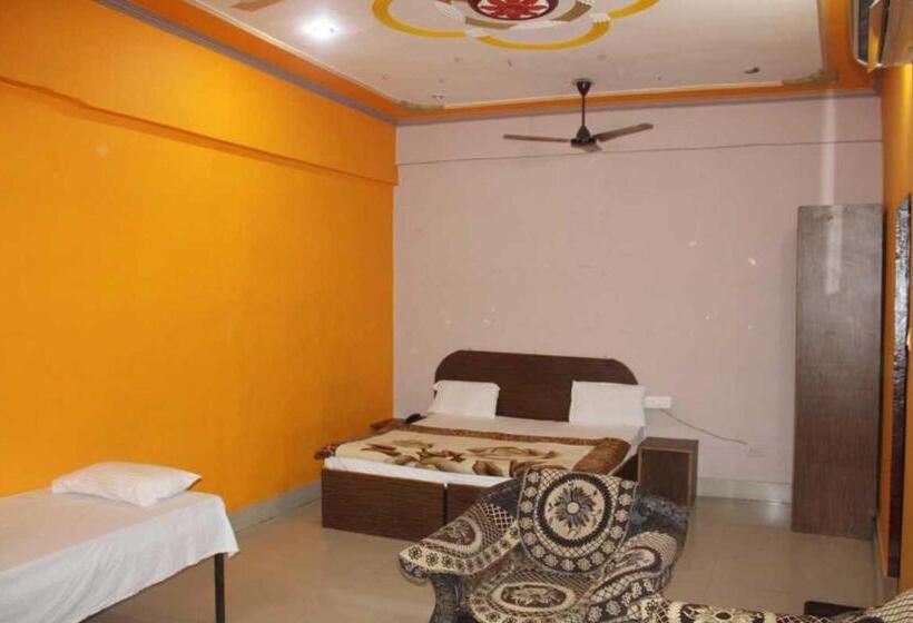 The Hotel Raj Palace