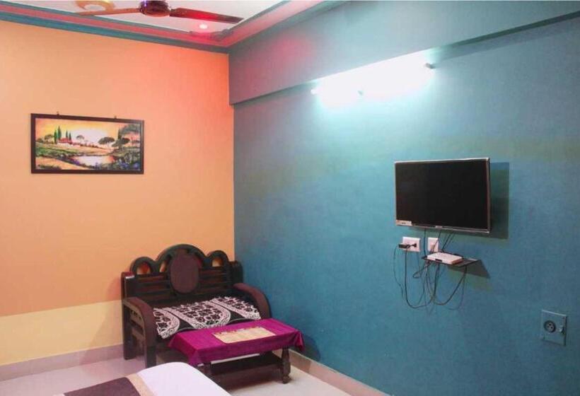 The Hotel Raj Palace