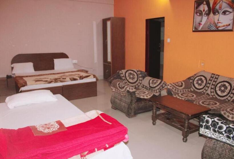 The Hotel Raj Palace