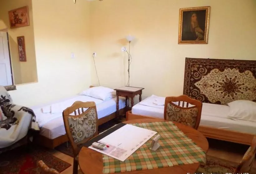 Majatalo Eszter Apartman