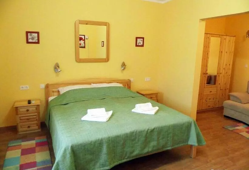 Majatalo Eszter Apartman