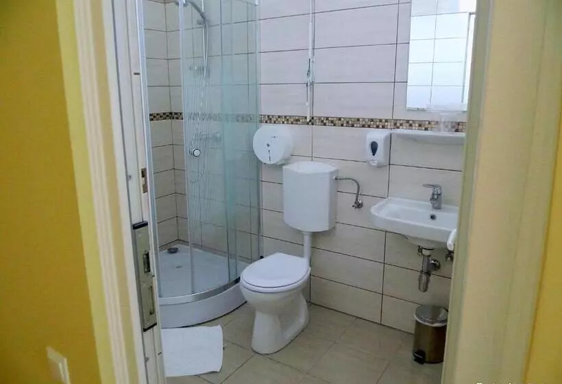 Majatalo Eszter Apartman