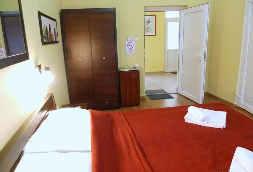 Majatalo Eszter Apartman