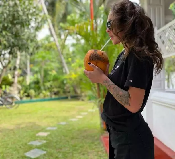 ペンション Grand Villa Hikkaduwa