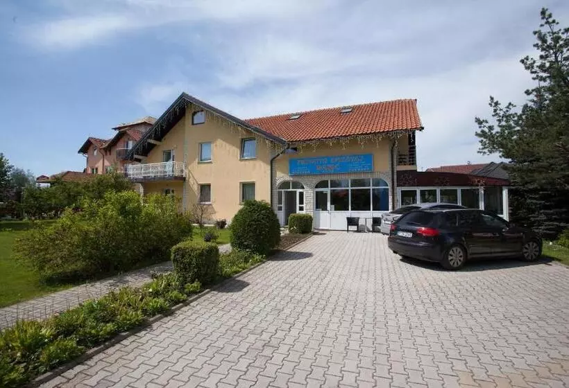 پانسیون Guesthouse Dabić