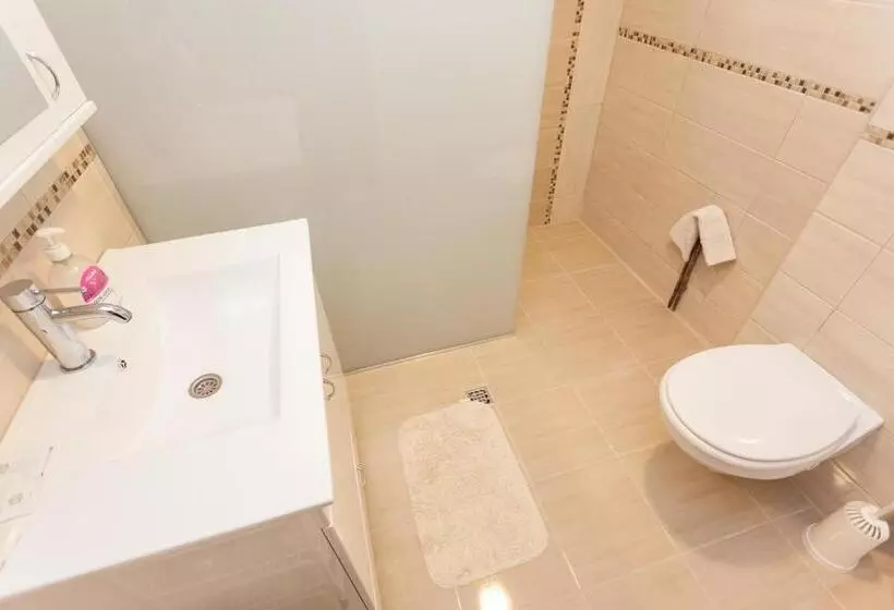 پانسیون Guesthouse Dabić