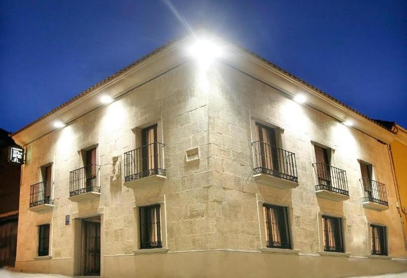 پانسیون Puerta Del Sol