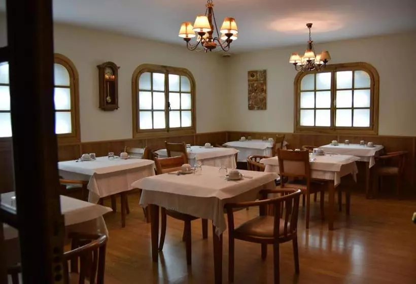 Majatalo Puerta Del Sol