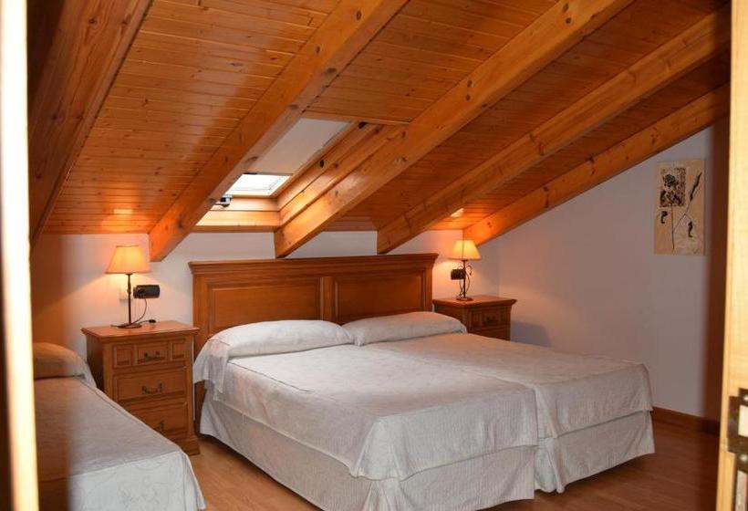 پانسیون Puerta Del Sol