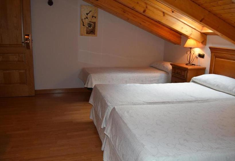 پانسیون Puerta Del Sol