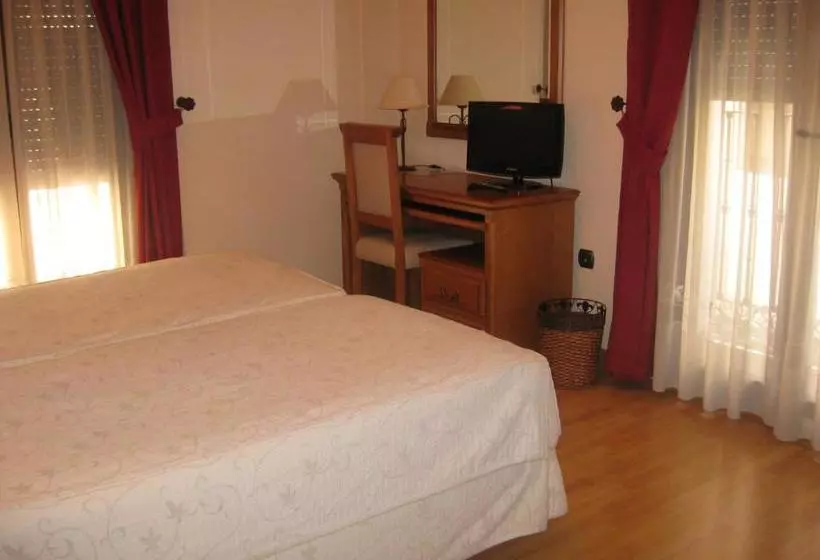 Majatalo Puerta Del Sol