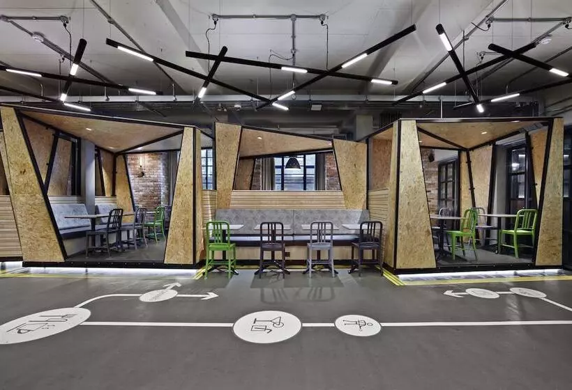 Hostel Generator London